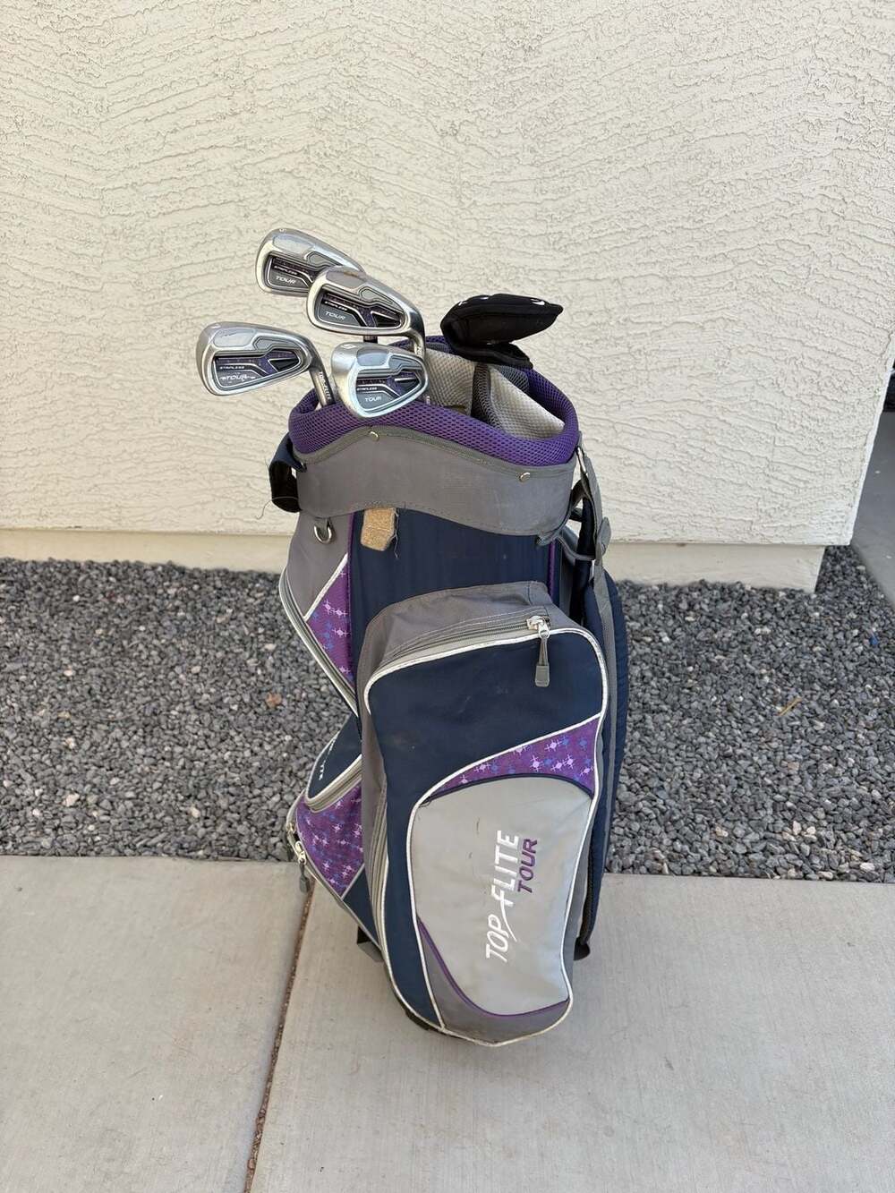 Top Flite Tour Women's Golf Club Set 6-9 Irons, Orlimar Tangent Putter & Bag